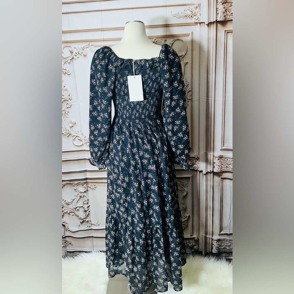 Smocked Black Floral Long-Sleeve Maxi Dress - Picture 5 of 8